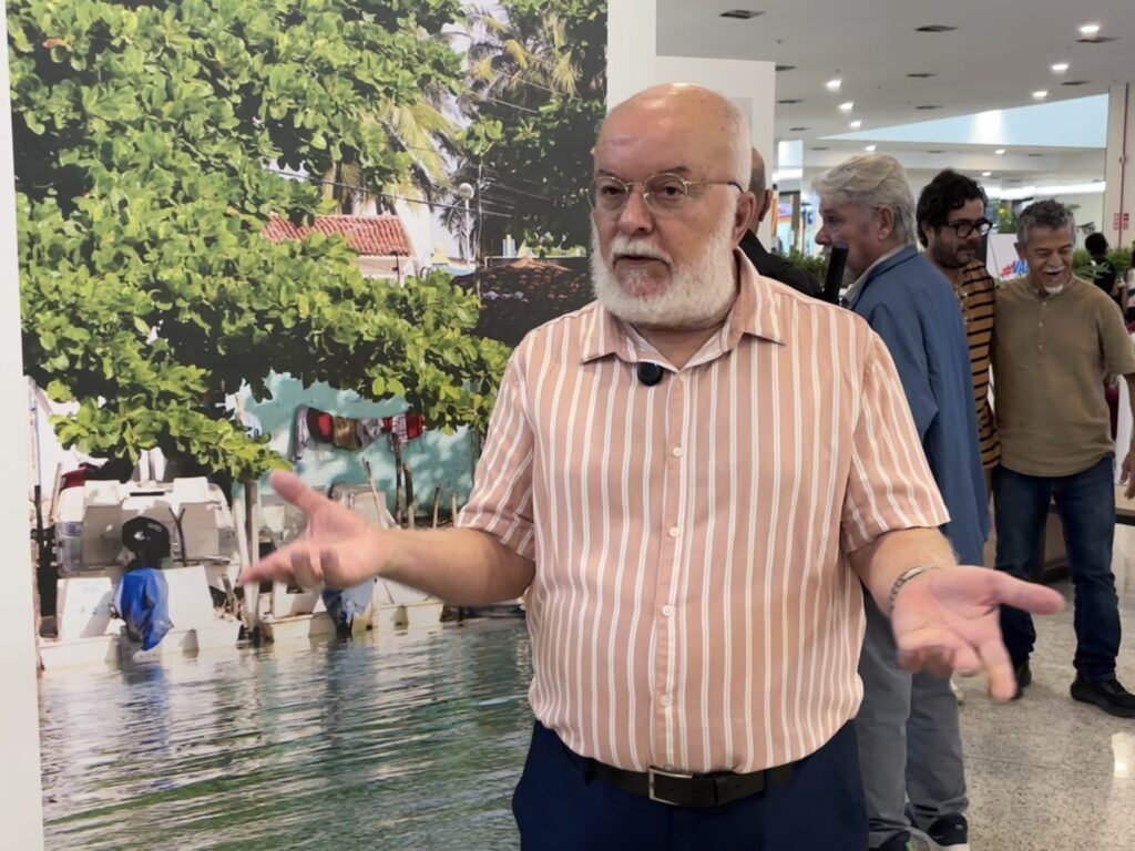 Exposição fotográfica marca abertura do mês do Meio